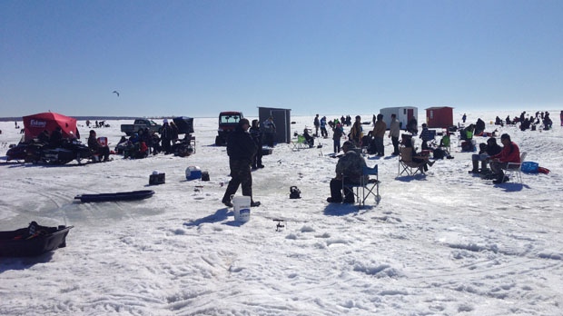 grand-marais-ice-fishing-derby